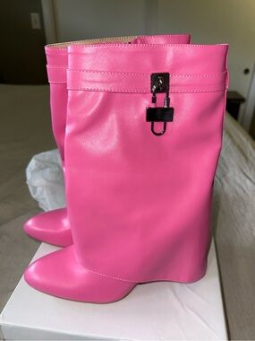 Pink wedge Lock Boot (Wide Calf)